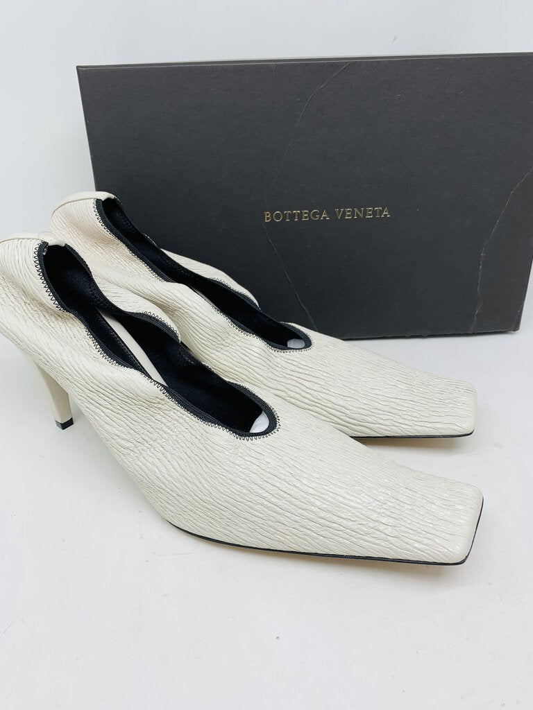 Bottega Veneta LUXURY SHOES Ivory 10