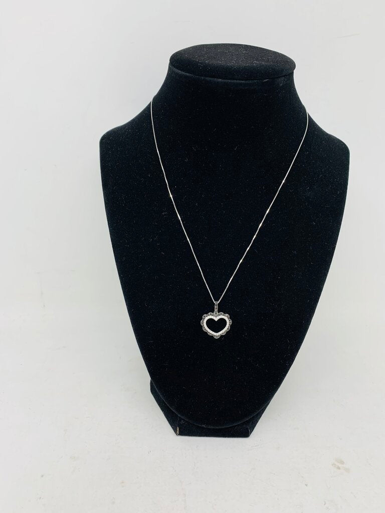 Soloman Bros. LUXURY JEWELRY 14K White Gold