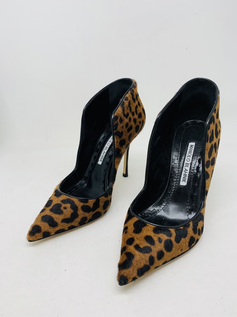 Manolo Blahnik Heels Brown 5