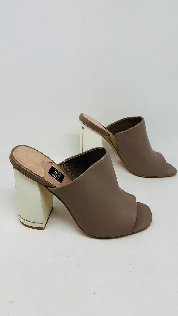 Zac: Zac Posen Heels Taupe 9.5