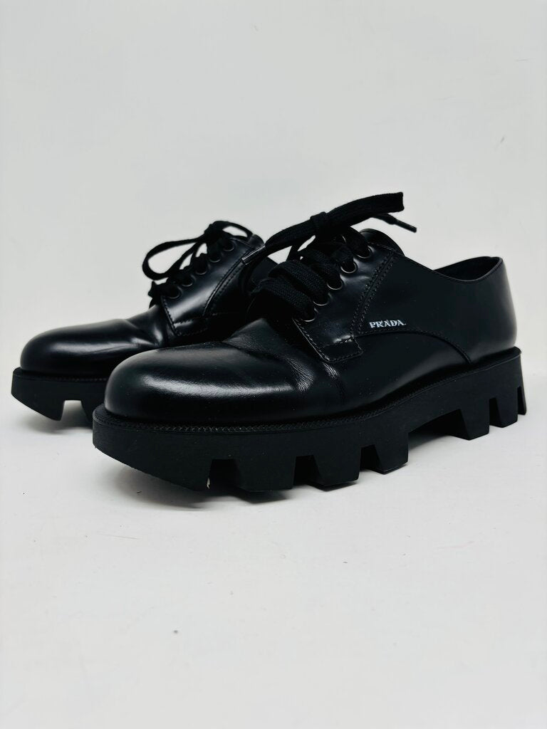 Prada LUXURY SHOES Black 9