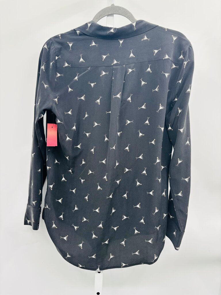 Equipment: Femme Blouse Black S