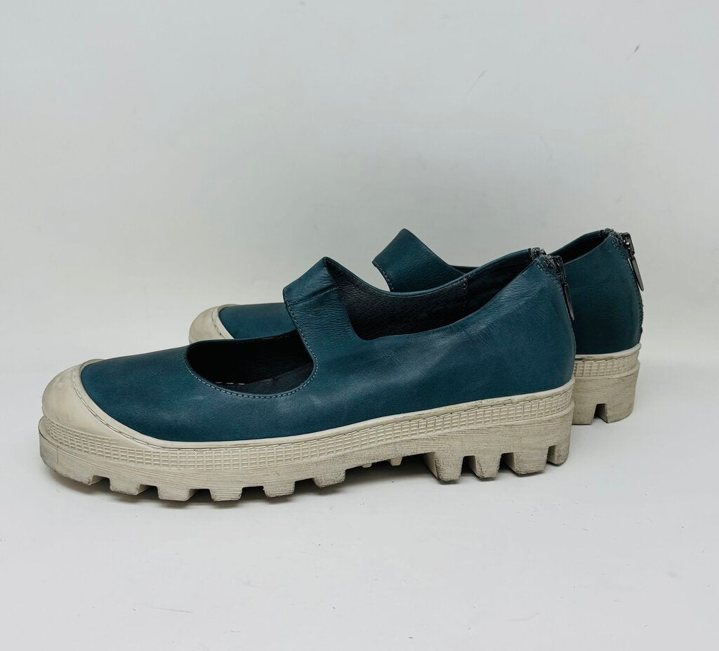 Lofina Sneakers Blue 7.5