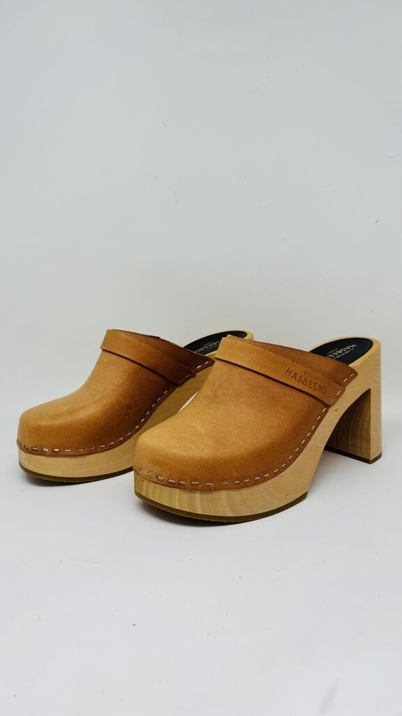 Hasbeens Clogs Tan 6