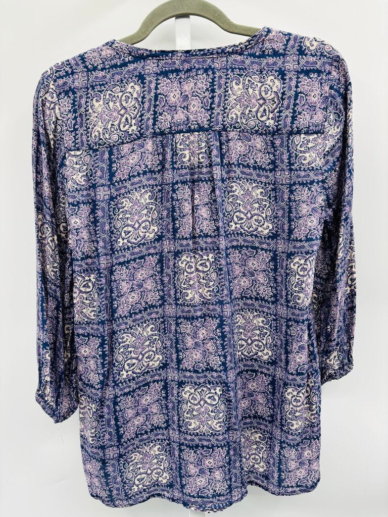 Akemi + Kin Top Blue Purple M