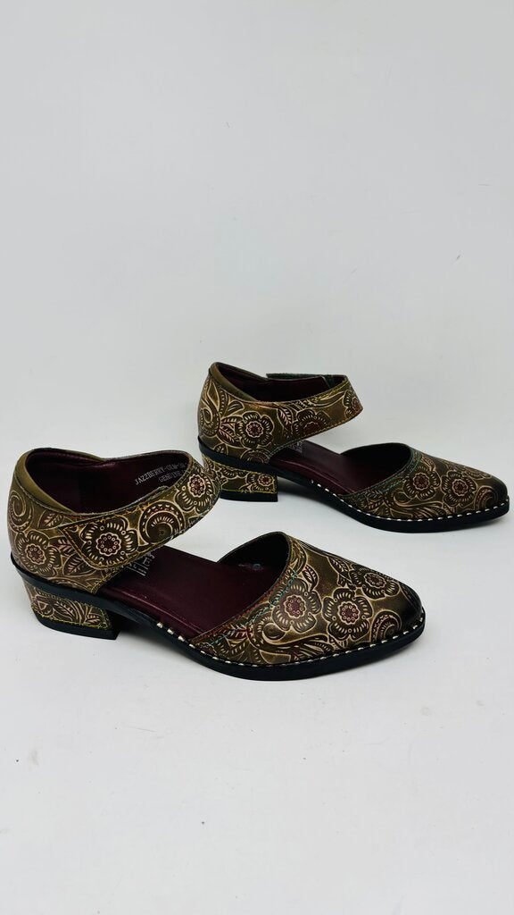 L'artiste Low Heel Green 8.5