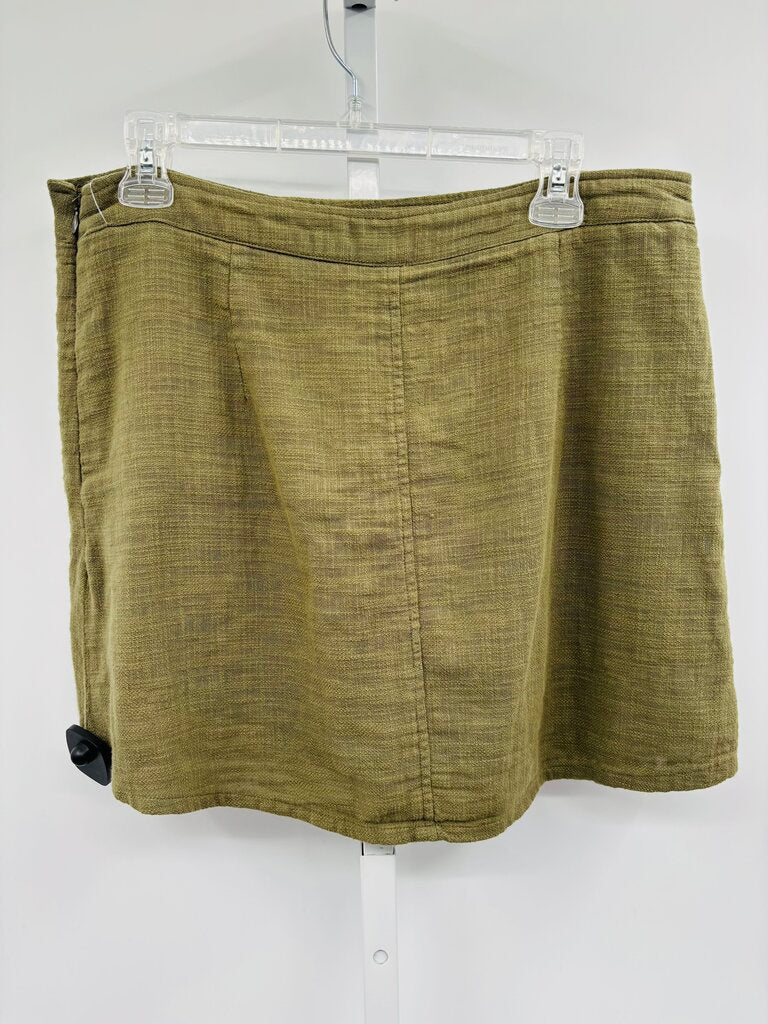 Bobi Skort Green L
