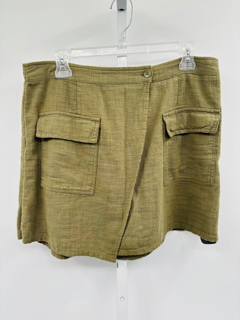 Bobi Skort Green L