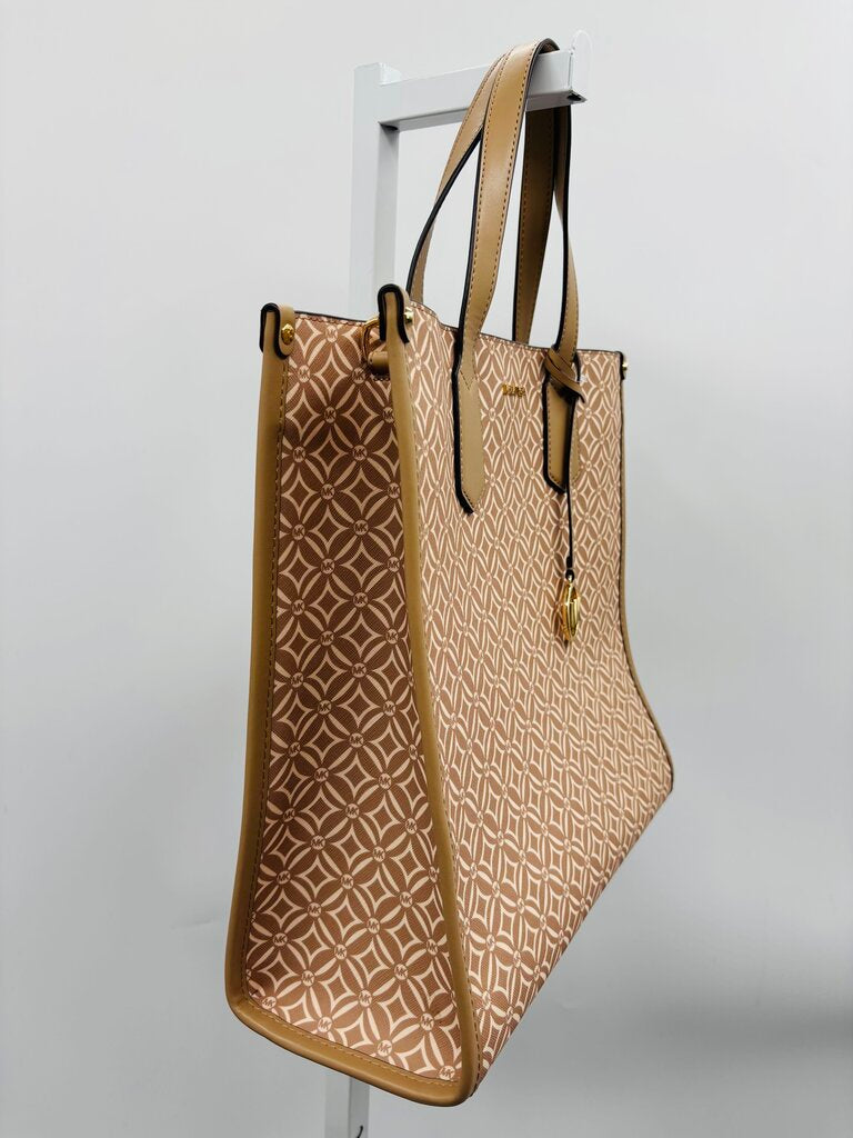 Michael Kors Tote Tan