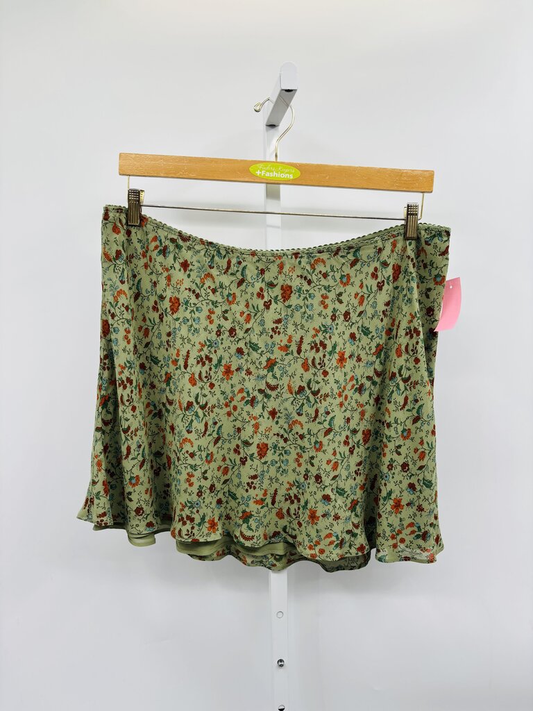 Reformation Skirt Plus Mini Green 3X