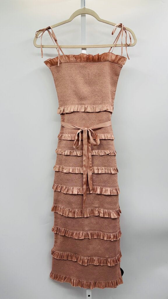 V. Chapman Dress Beige 00