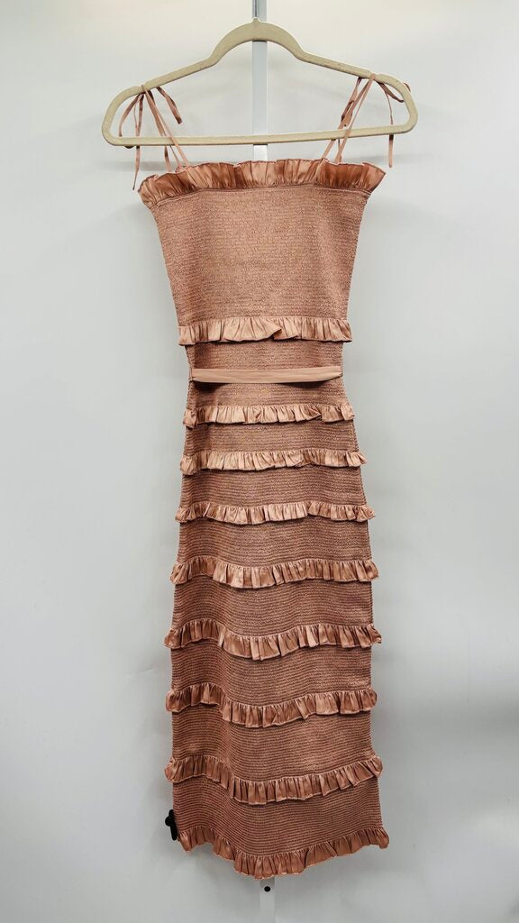 V. Chapman Dress Beige 00