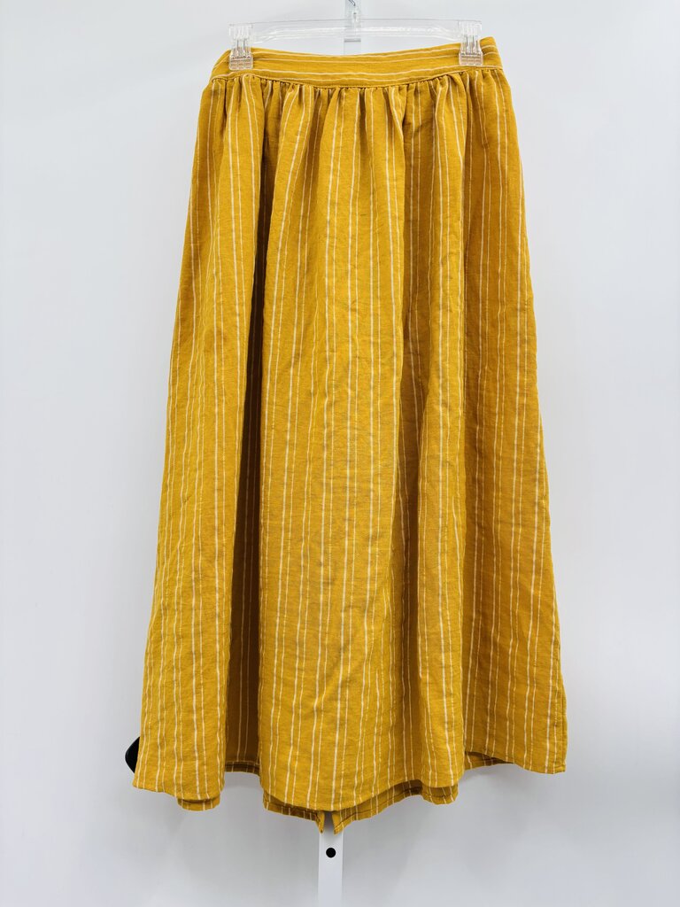 Akaiv Skirt Midi Yellow M