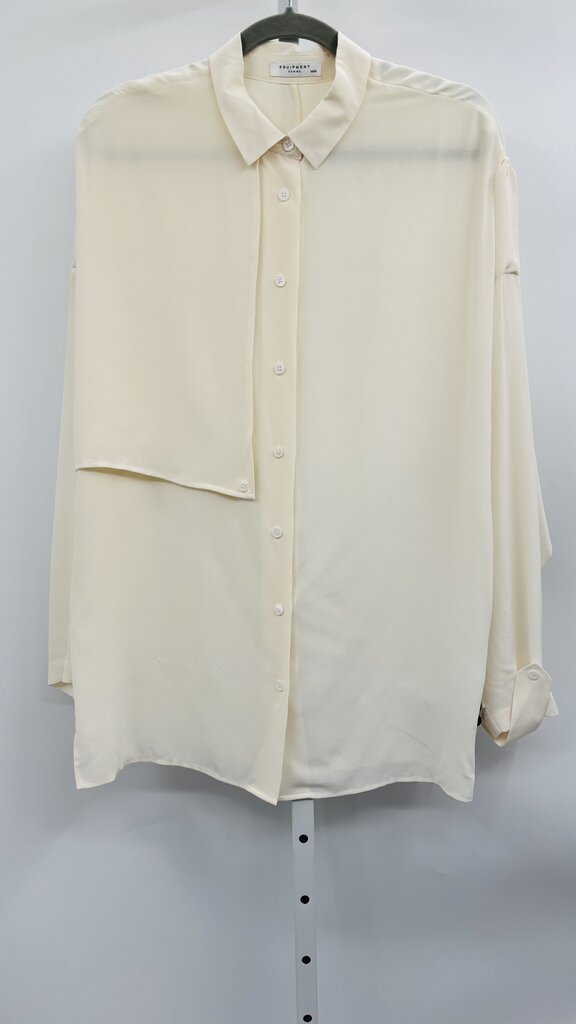 Equipment: Femme Blouse Beige M