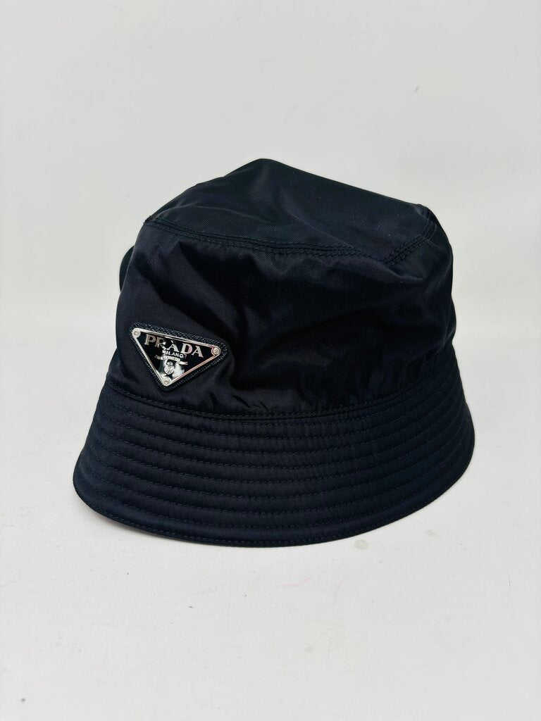 Prada LUXURY HAT Black