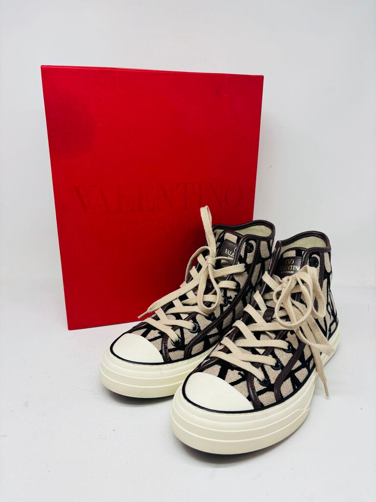 Valentino Garavani LUXURY SHOES Beige 7