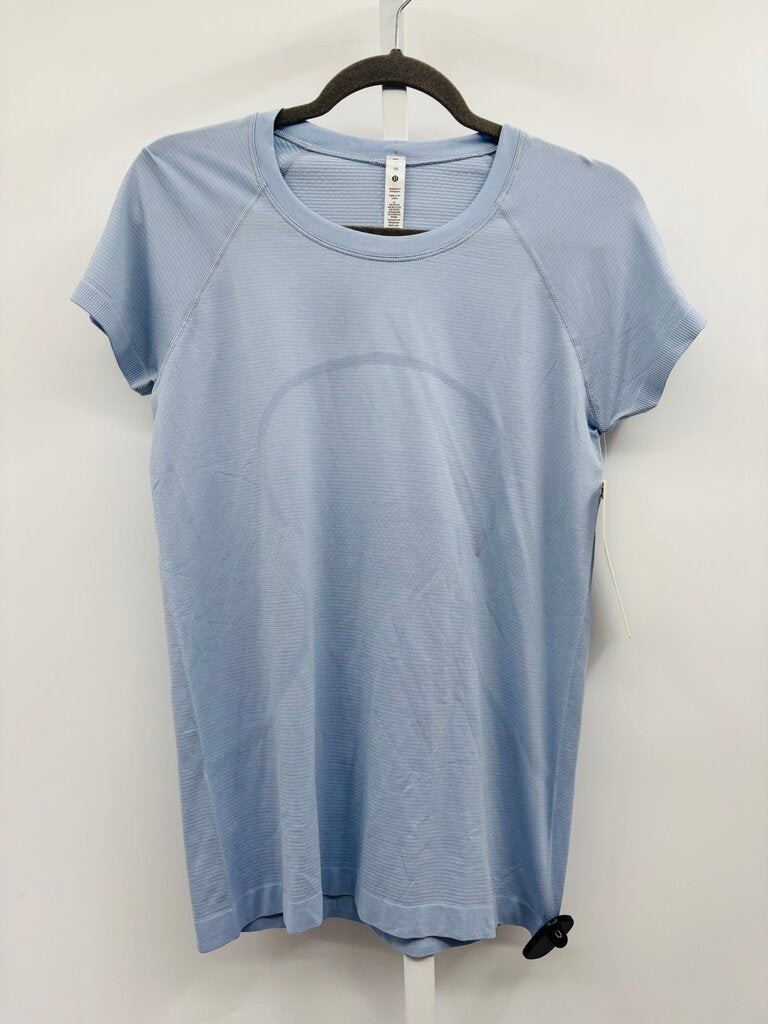 Lululemon Active Top Blue 10