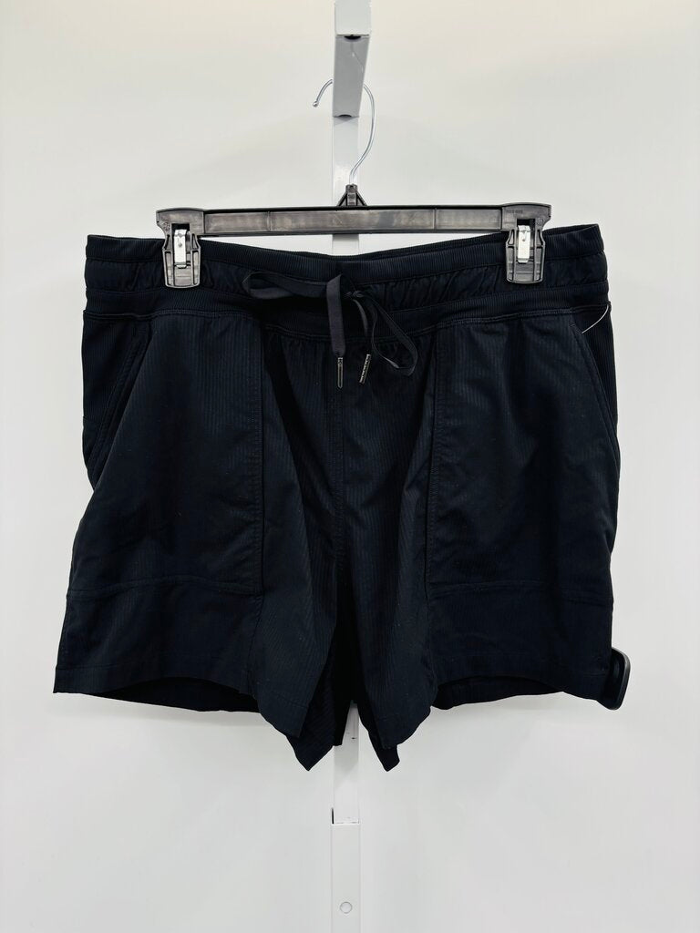 Lululemon Active Shorts Black M