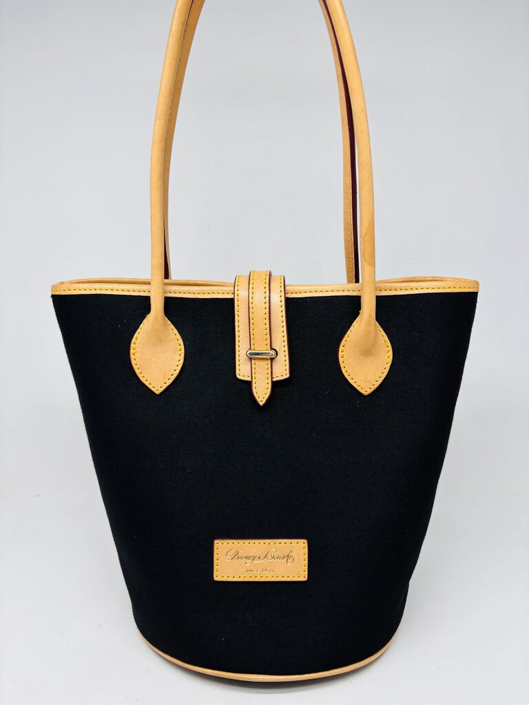 Dooney & Bourke Handbag Black