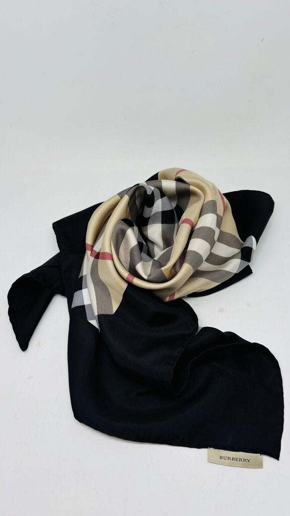 Burberry LUXURY SCARF Beige
