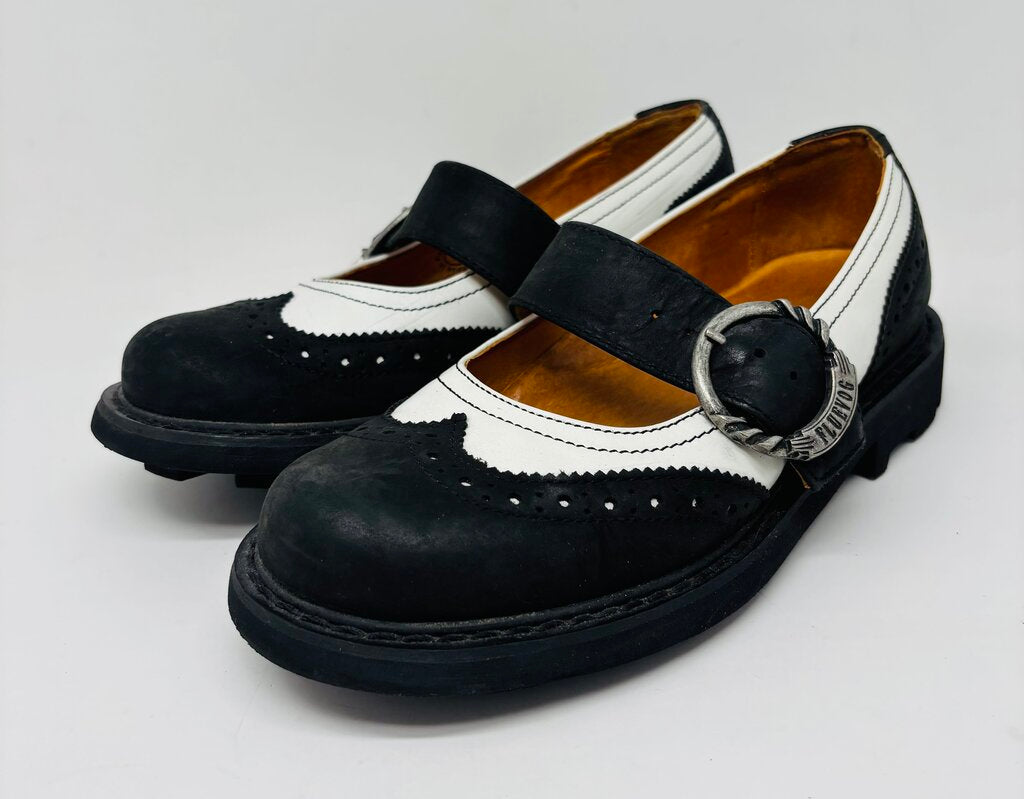 John Fluevog Flats Black 7.5