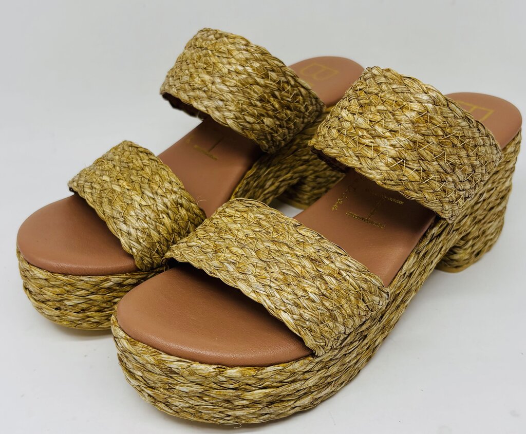 Beach by Matisse Sandals Tan 9