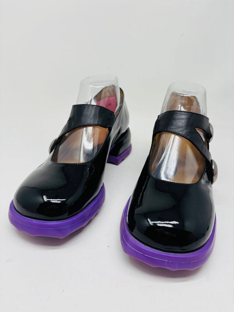John Fluevog Low Heel Black 10