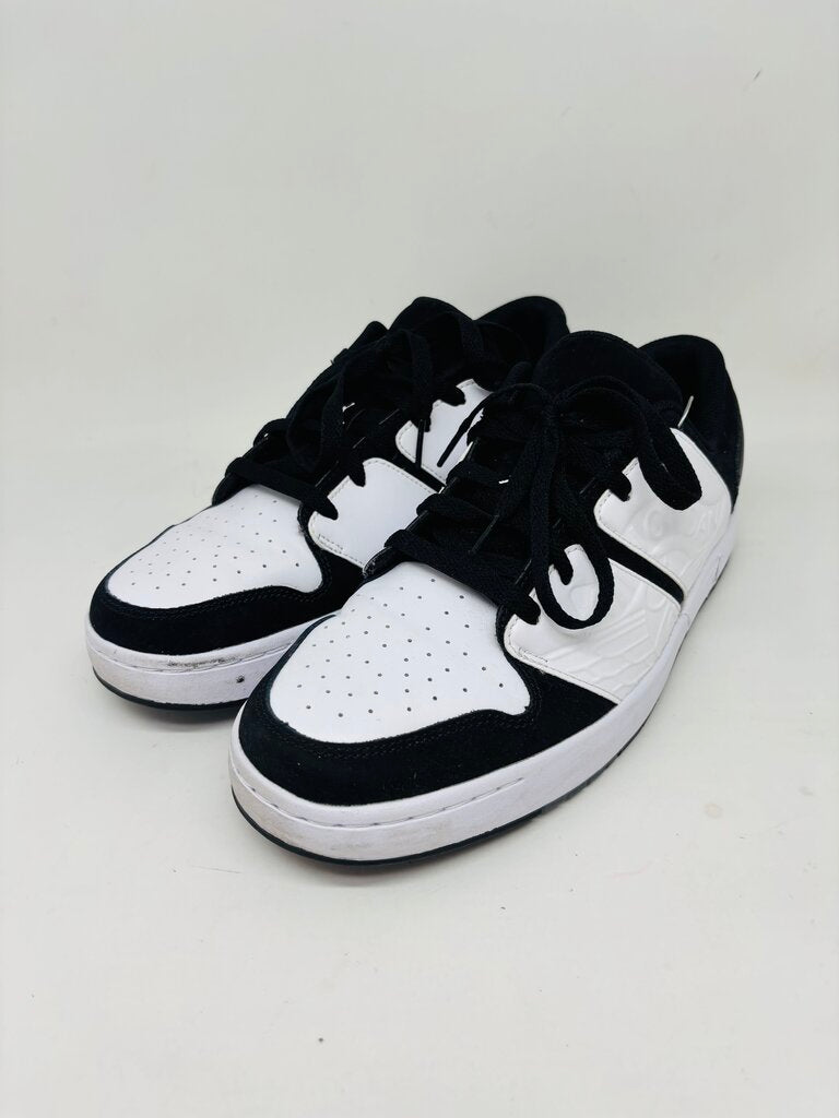 Nike Sneakers Black 8.5