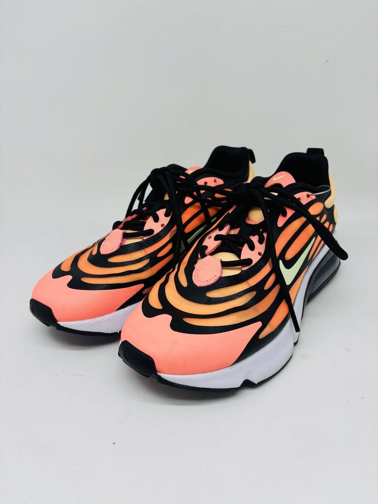 Nike Sneakers Orange 7.5