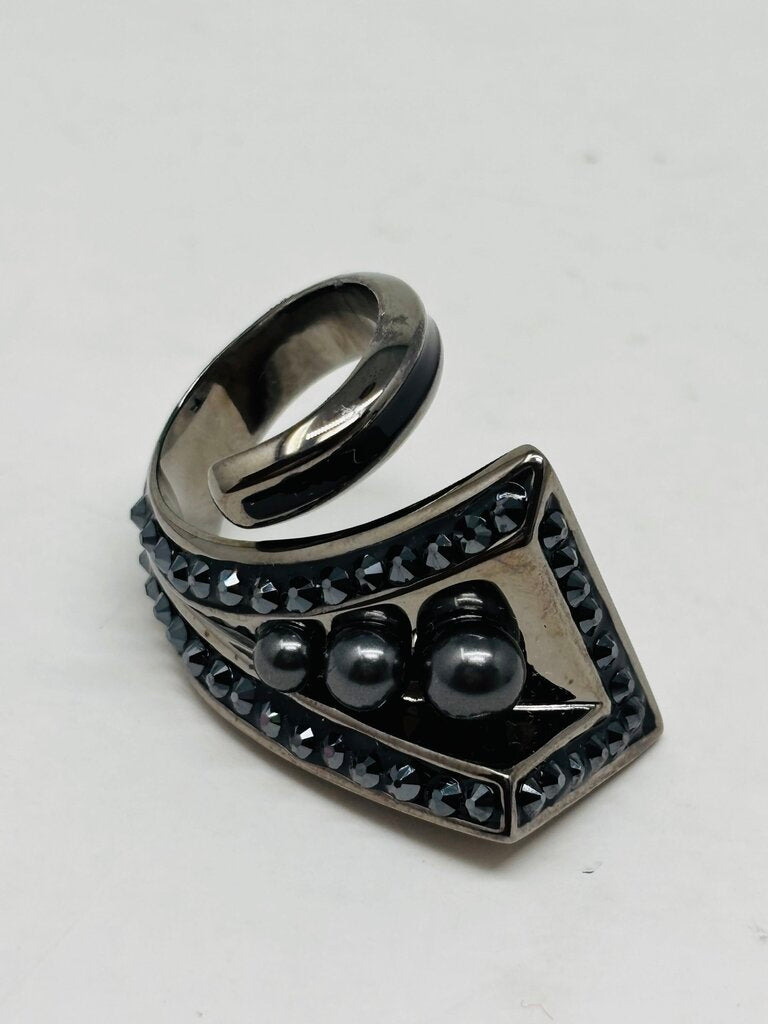 Swarovski Ring Black 6.5
