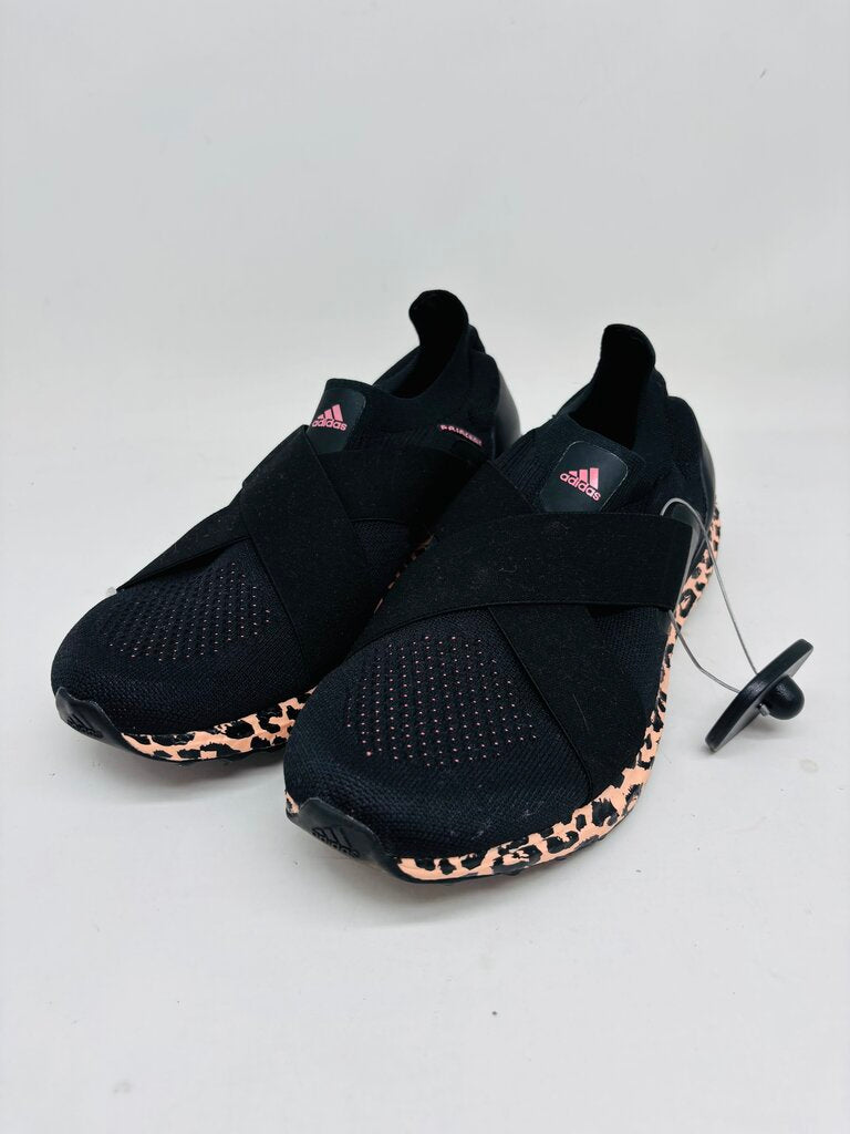 Adidas Sneakers Black 7.5