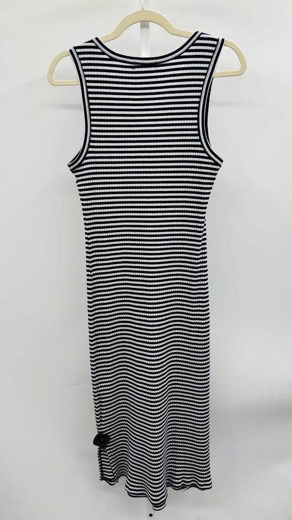 Carve Designs Dress Blue/White S