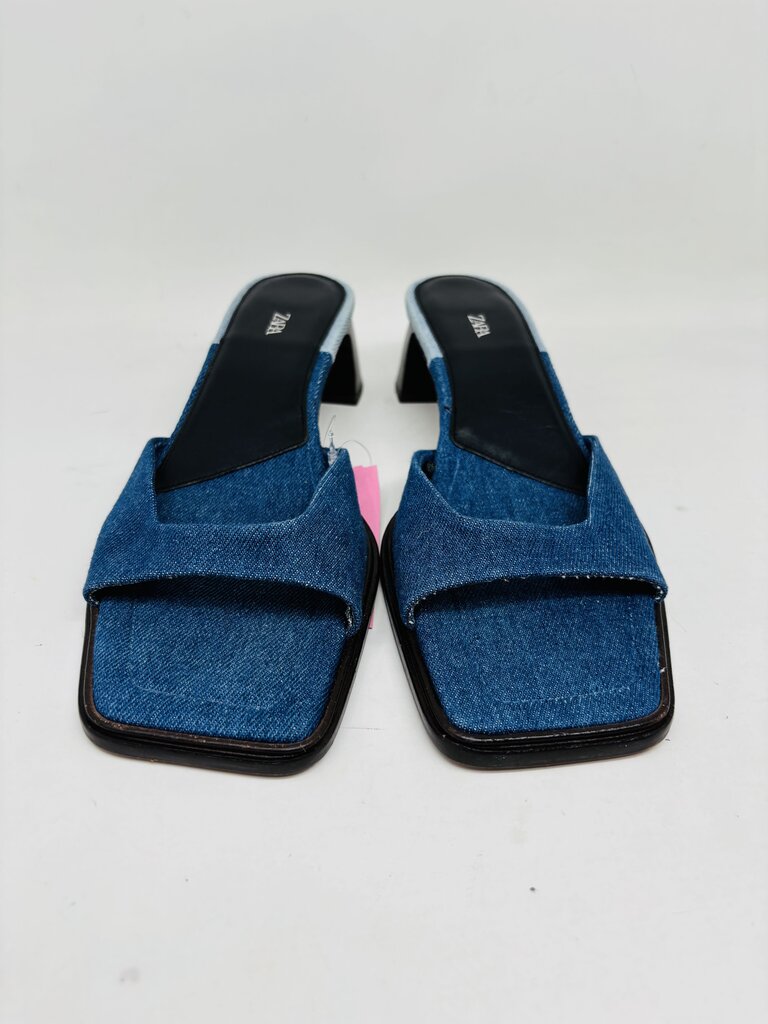 Zara Low Heel Blue 40
