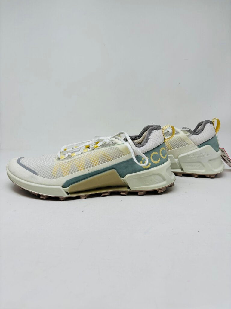 Ecco Sneakers Beige 9.5