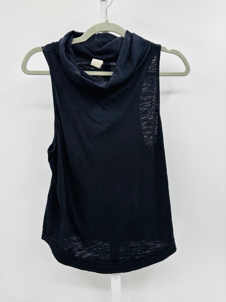 We the Free Top Black XS