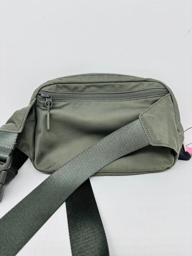 Lululemon Belt Bag Green