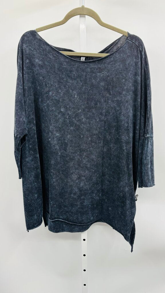 Cynthia Ashby Top Black M