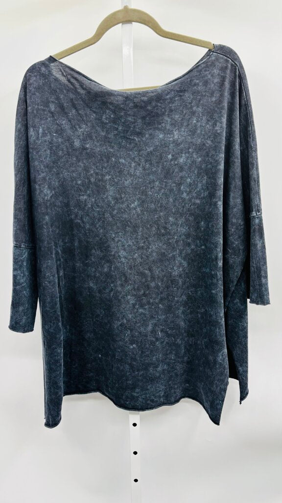 Cynthia Ashby Top Black M