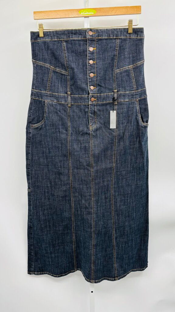 Venezia Dress Plus Denim 20