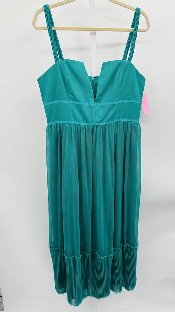 Hutch Dress Green 14
