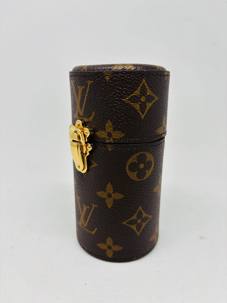 Louis Vuitton LUXURY ACCESSORIES Brown Monogram