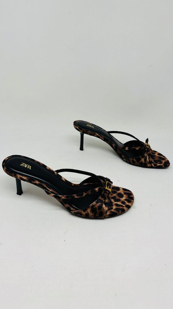 Zara Heels Brown 7.5