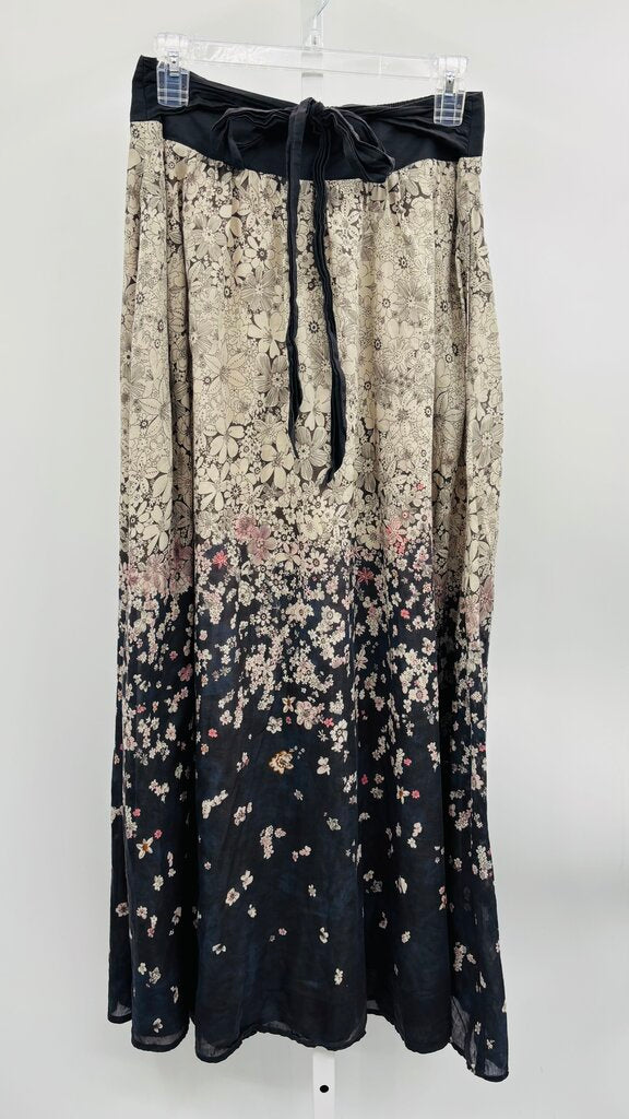 Edme & Esyllte Skirt Maxi Beige S