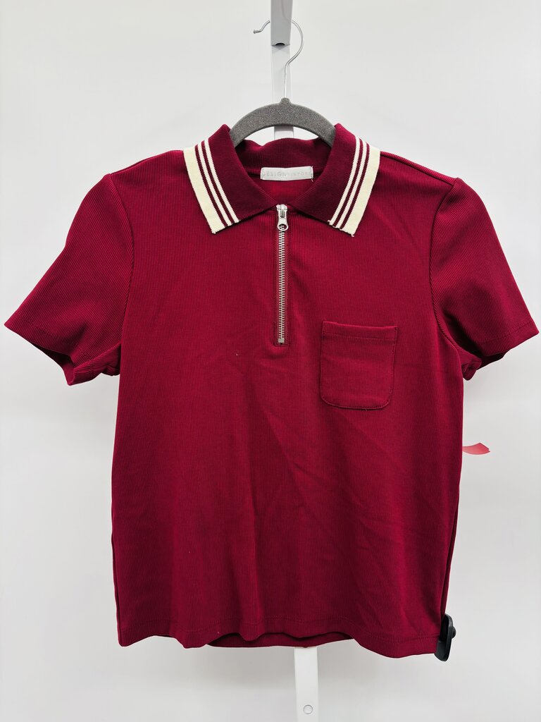 Design History T-Shirt Burgundy S