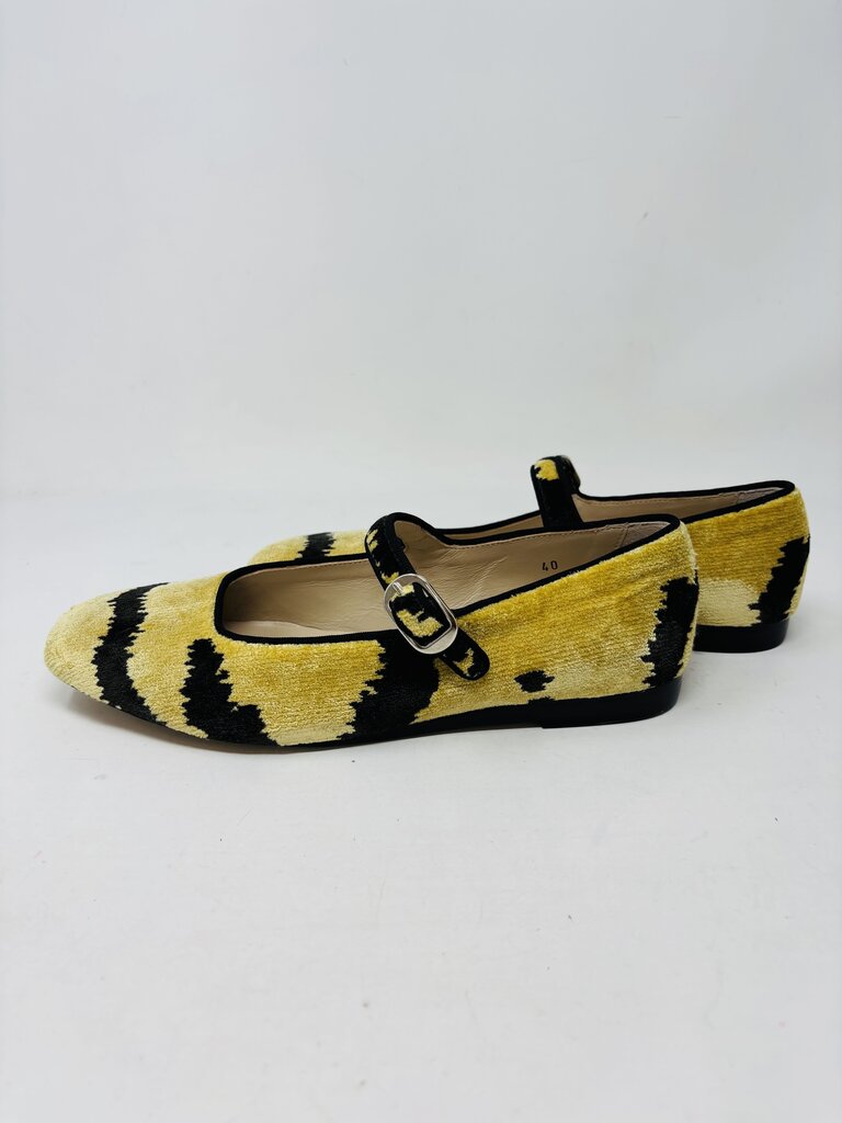 Le Monde Flats Yellow 9
