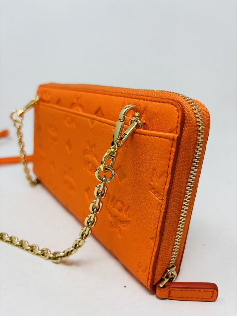 MCM LUXURY WALLET Orange