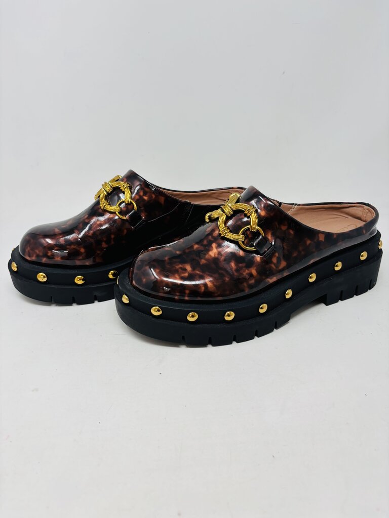 Circus: Sam Edelman Clogs Brown 8.5