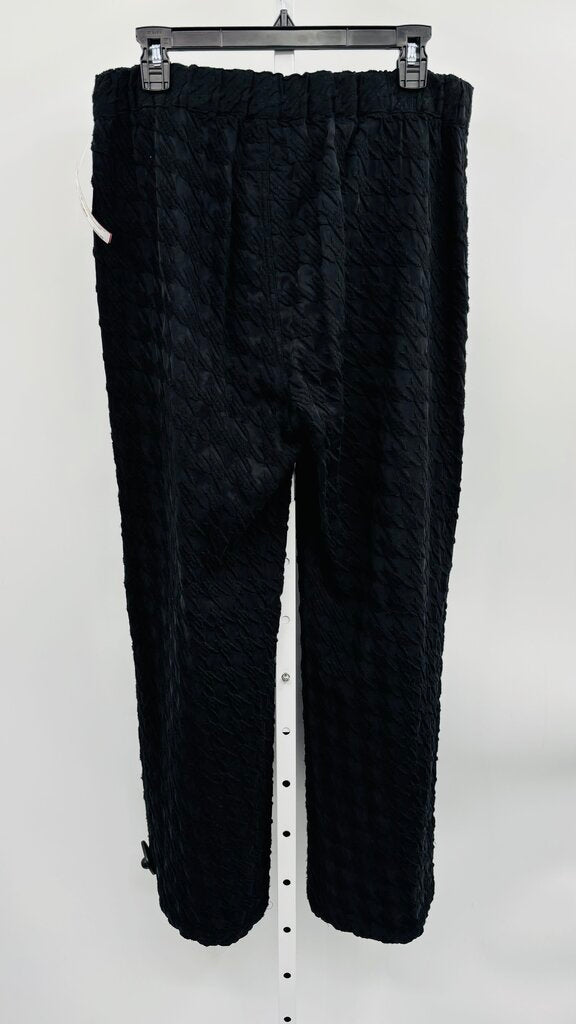 Biya Pants Black M