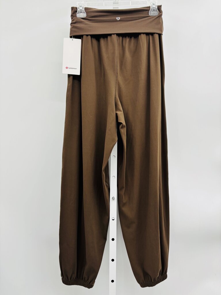 Lululemon Active Pants Brown 6