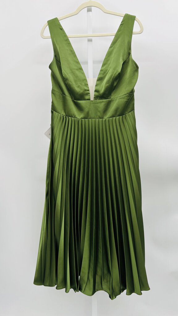 Azazie Formal Dress Green 10